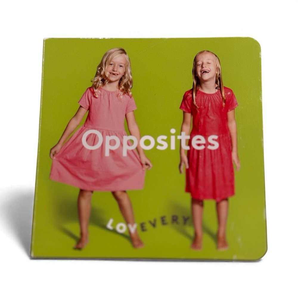 Lovevery - Opposites Book